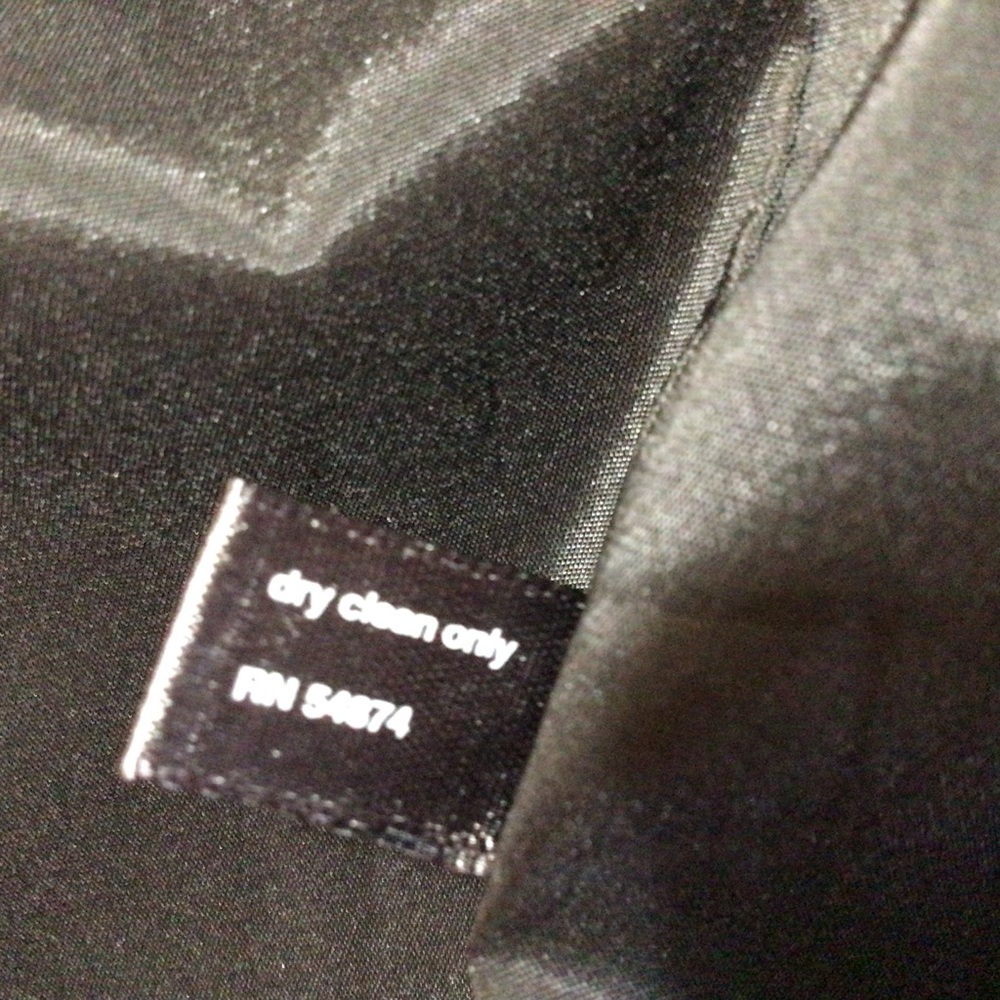 LUXE The Limited Black Wool Skirt 2 - Picture 9 of 9